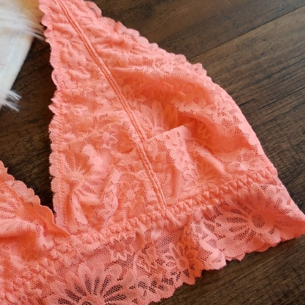 Victoria's Secret PINK Bralette Lace Coral Floral - Picture 2 of 8